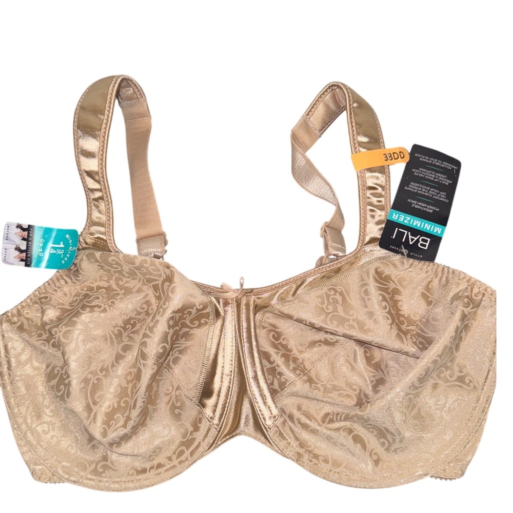 New w/tags Bali Women's Minimizer Underwire Bra 3562 38DD Nude Jacquard msrp $48
